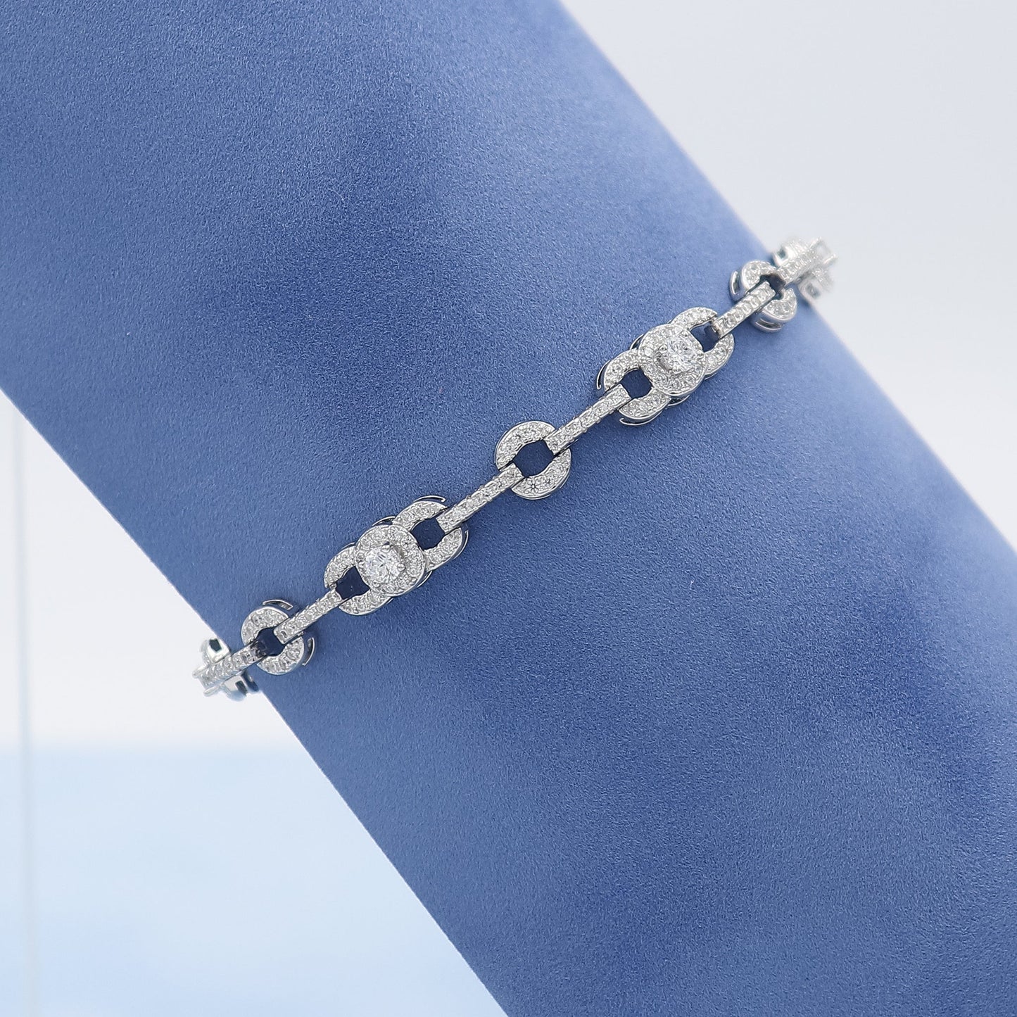 Chained-Diamond-Bracelet