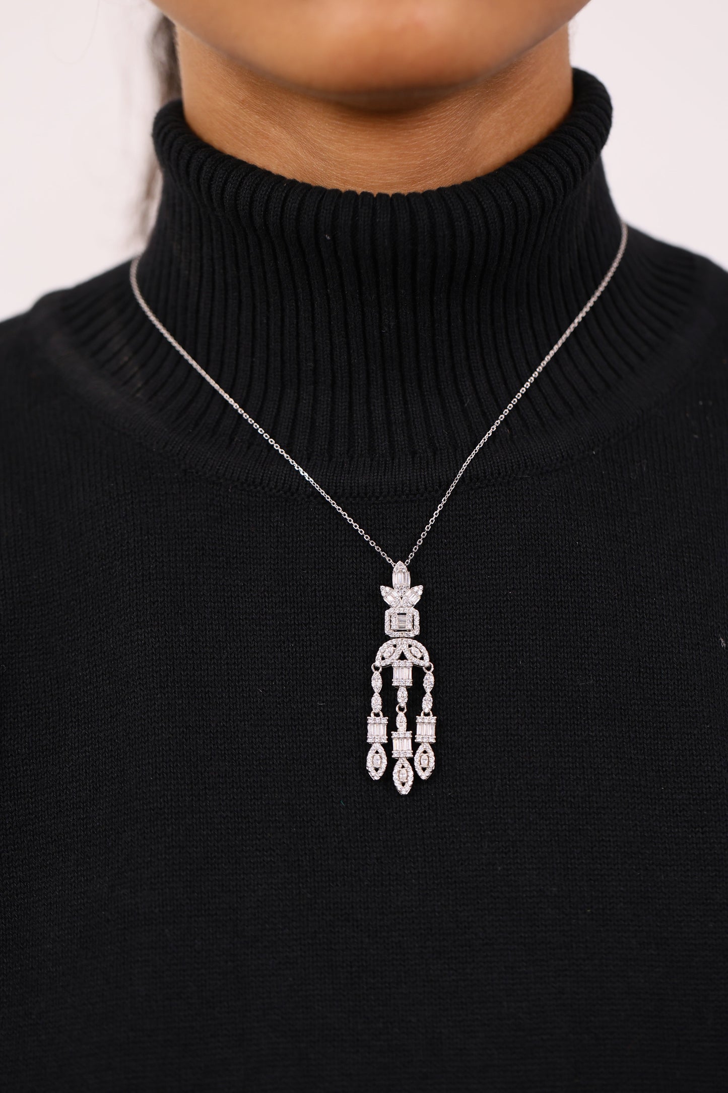 Luxe Diamond Silver Pendant Set