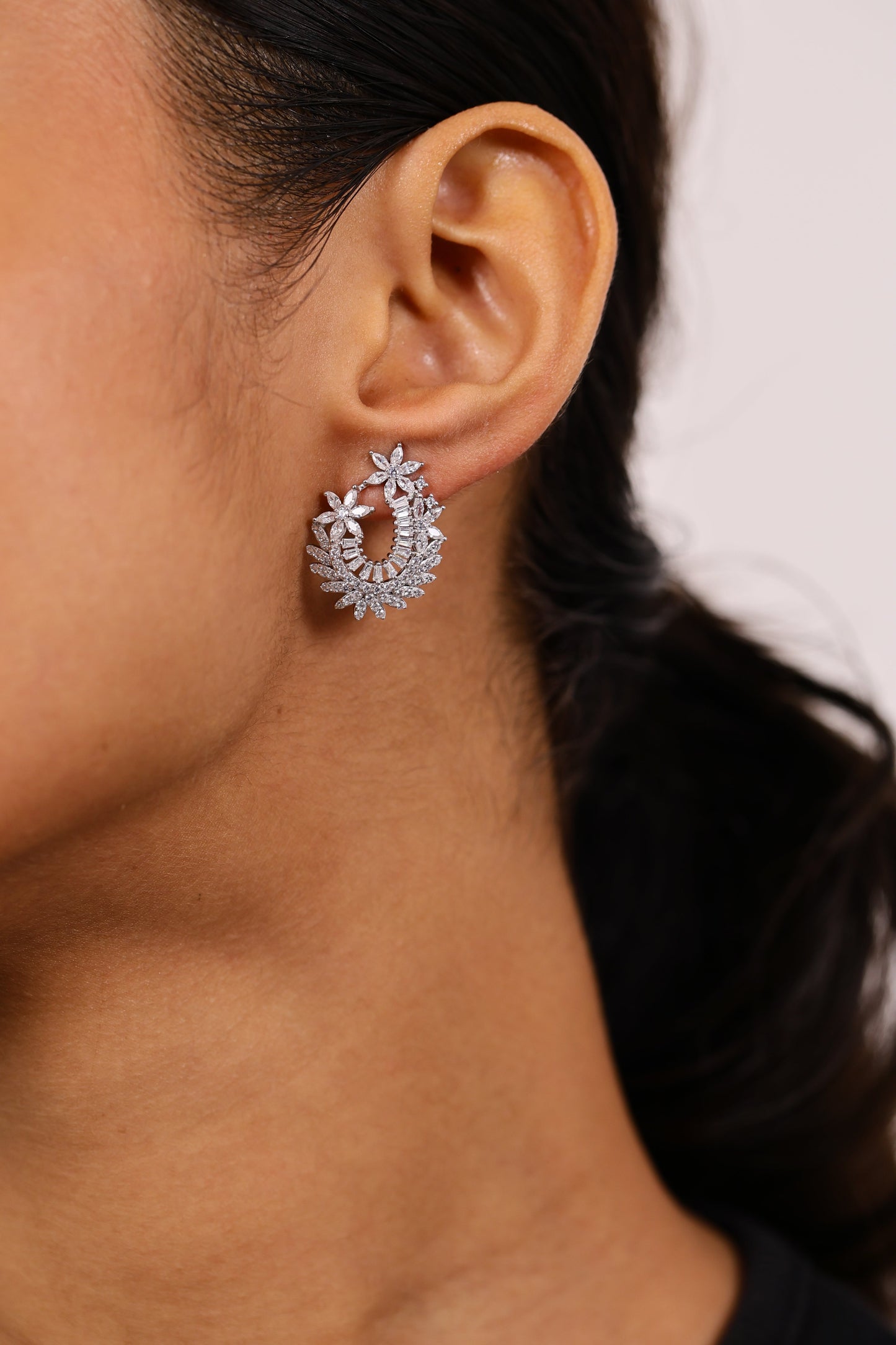 WHISPER SHINE DIAMOND STUDS SILVER EARRINGS