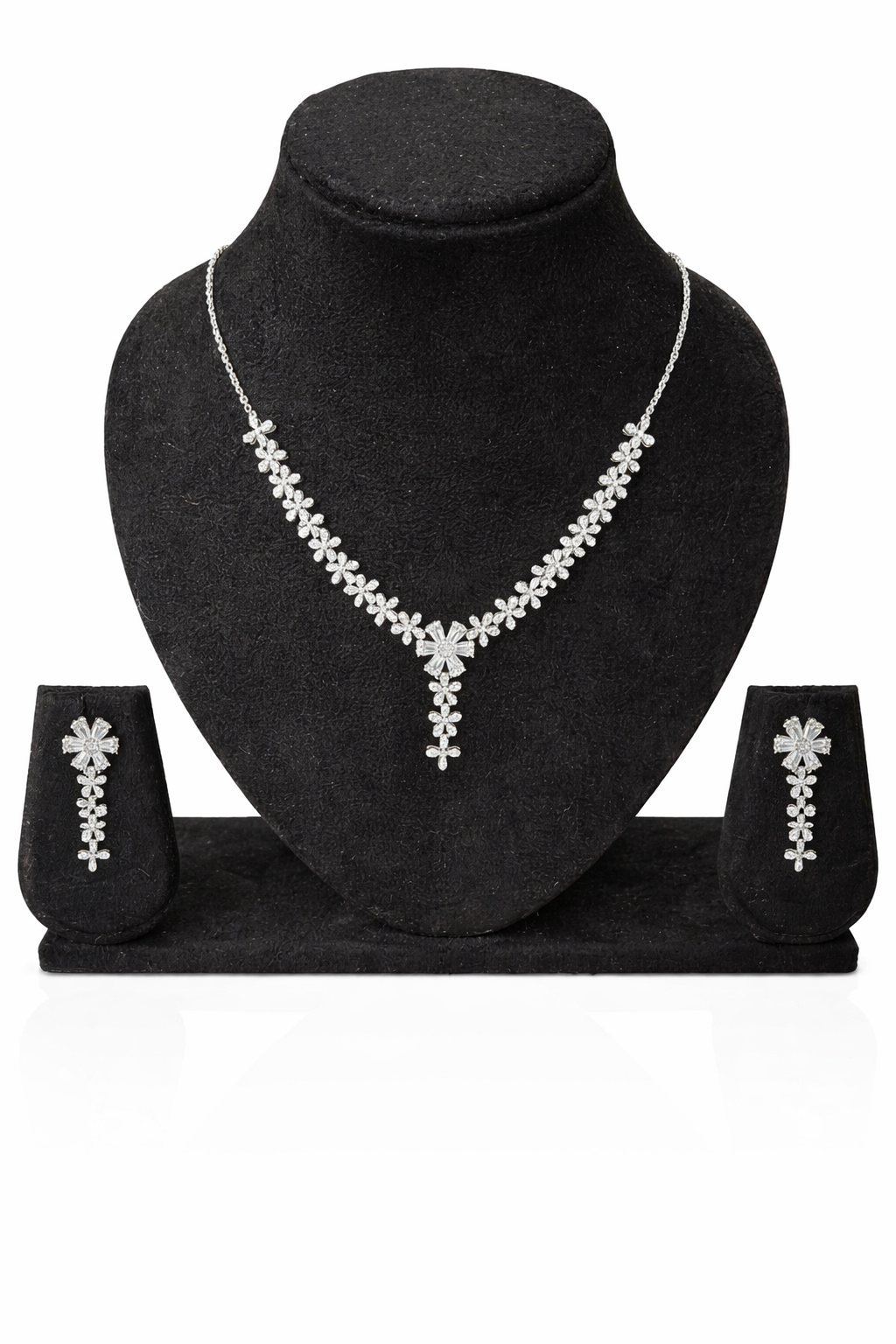 Opulent Grace Silver Necklace Set