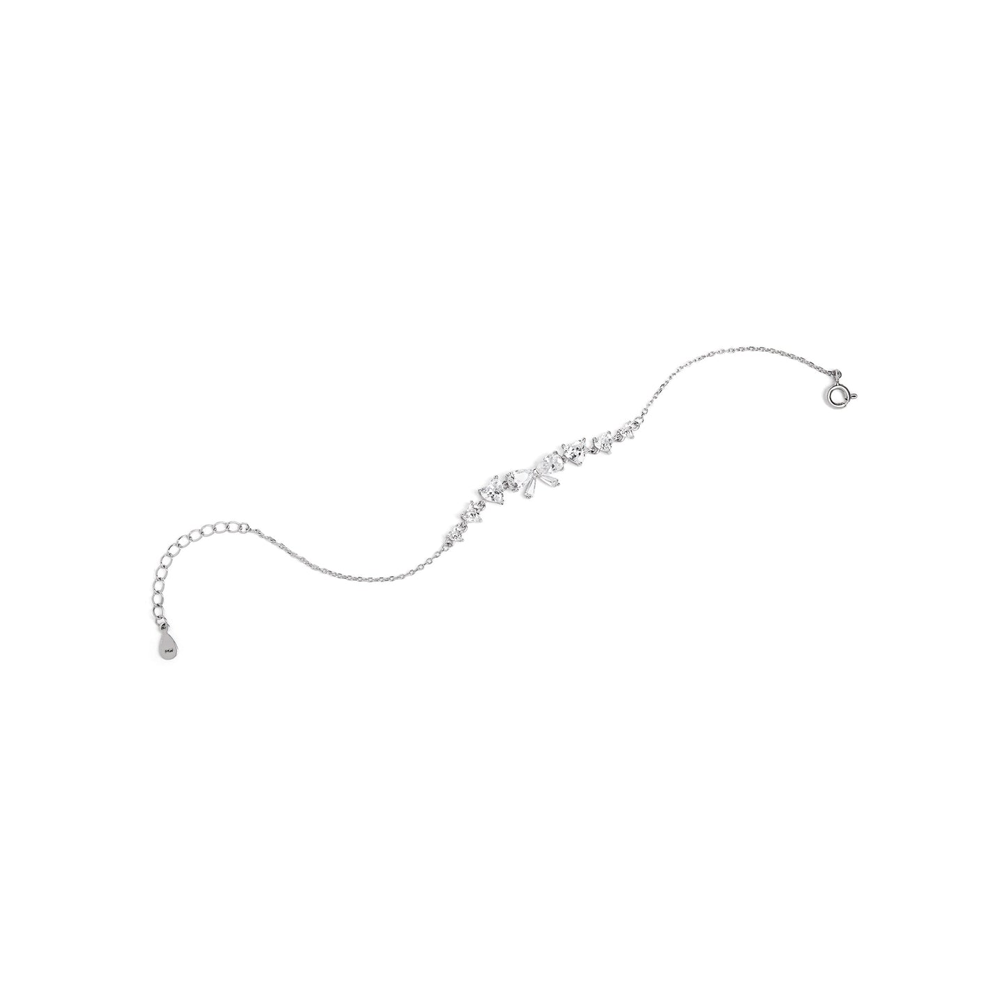 Minimal-Bow-Diamond-Silver-Bracelet