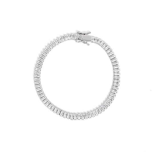 Radiant-Luxury-Tennis-Bracelet
