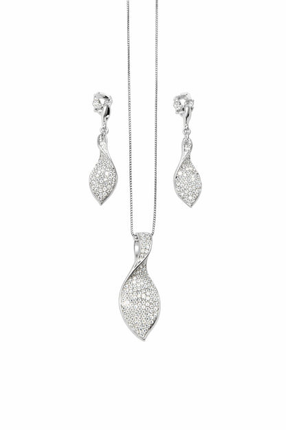 Sparkling Silver Pendant Set