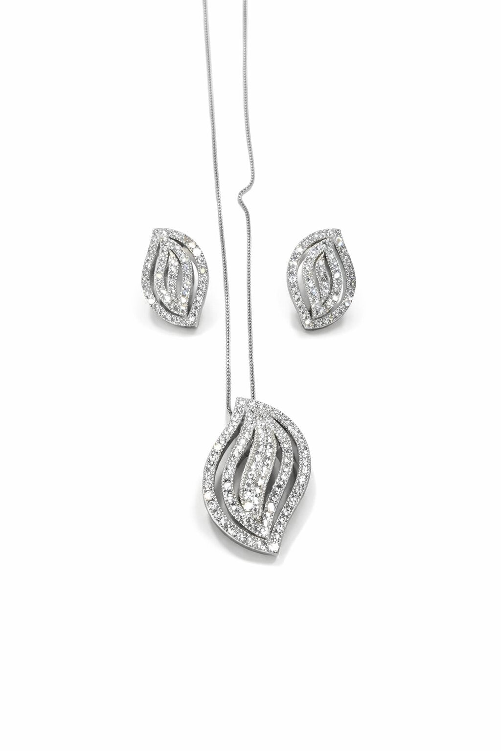 Premium Silver Pendant Set
