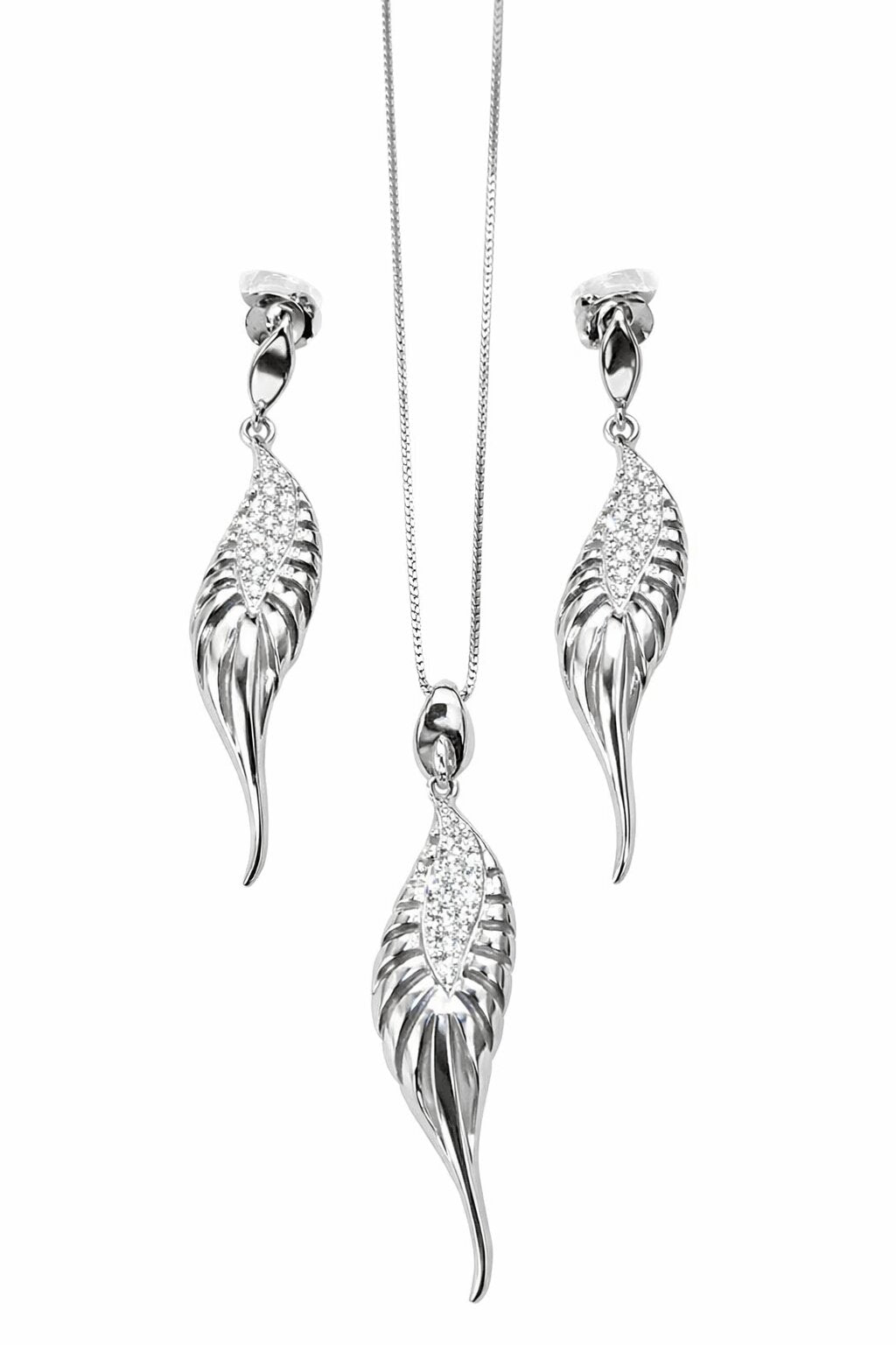 Charming Silver Pendant Set