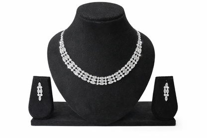 Majestic Glow Silver Necklace Set