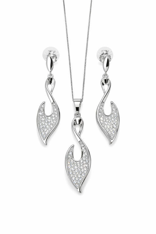 Graceful Silver Pendant Set
