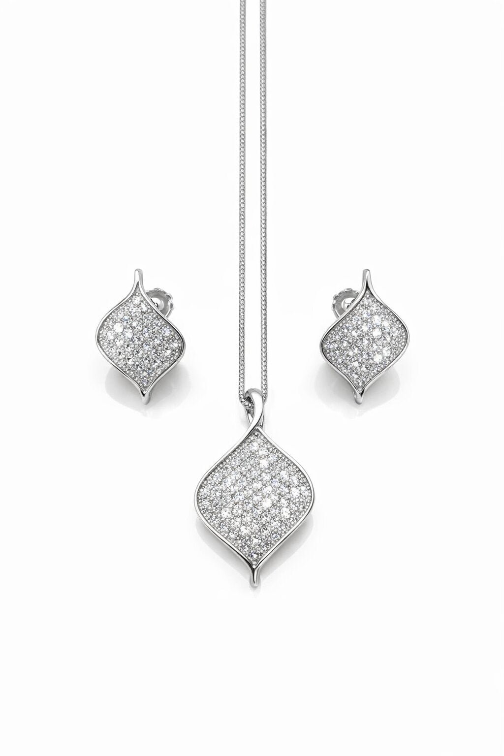 Brilliant Silver Pendant Set