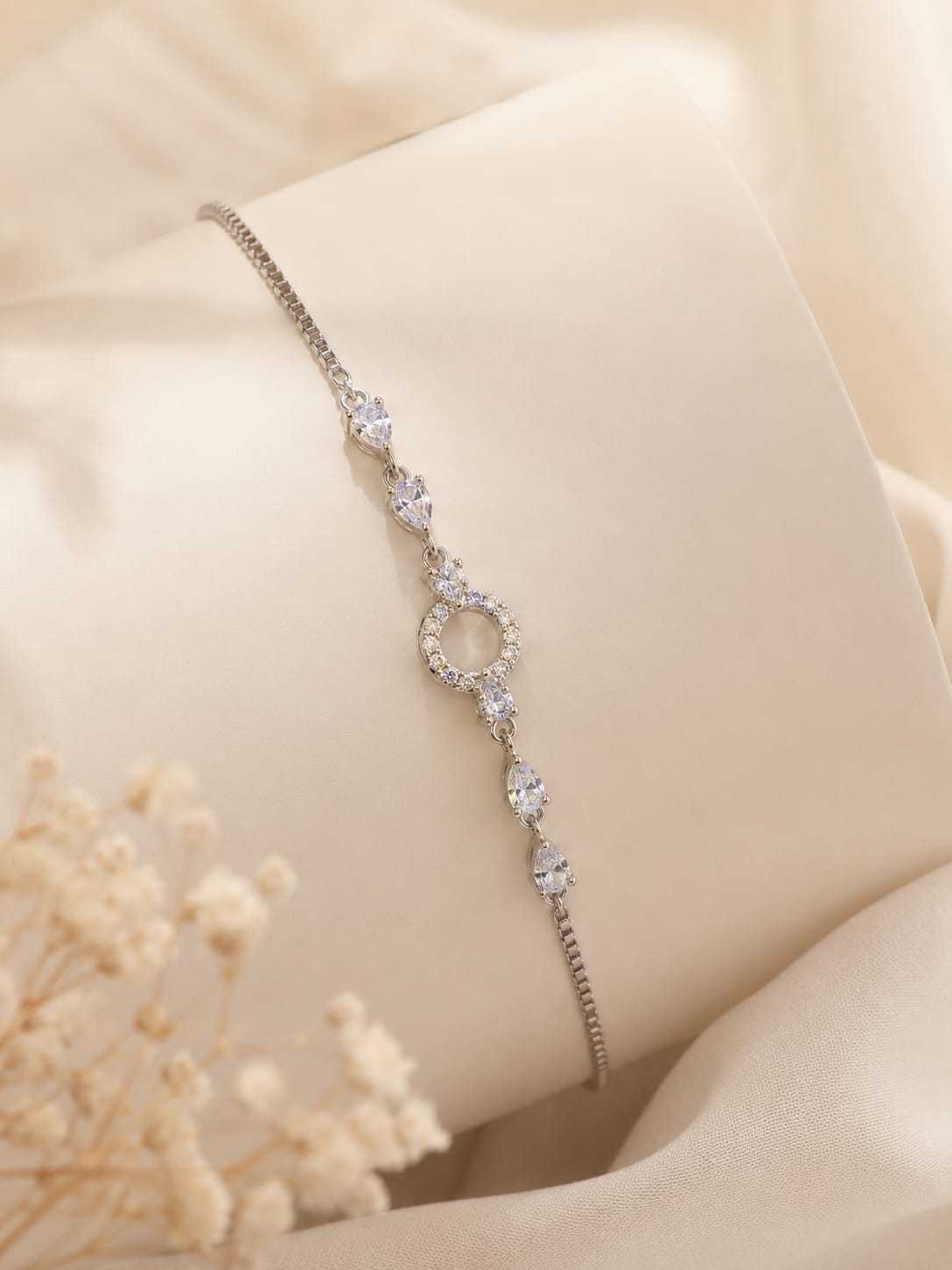 Chic Silver Bracelet