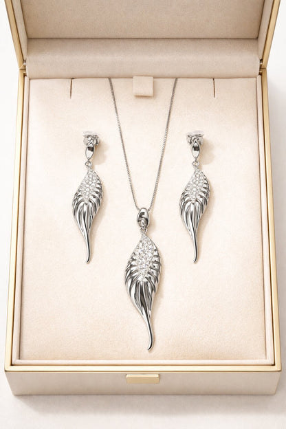 Charming Silver Pendant Set