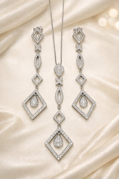 Sparkle Touch Silver Pendant Set