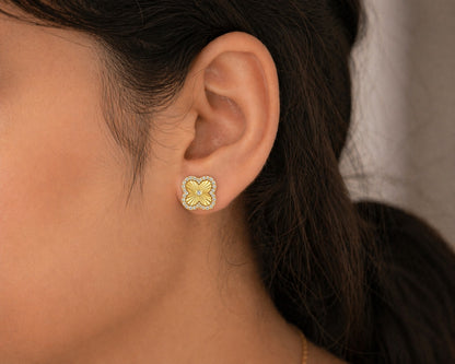 Chic Modern Silver Earrings