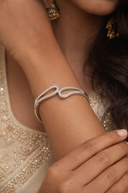 Stylish Silver Bangle