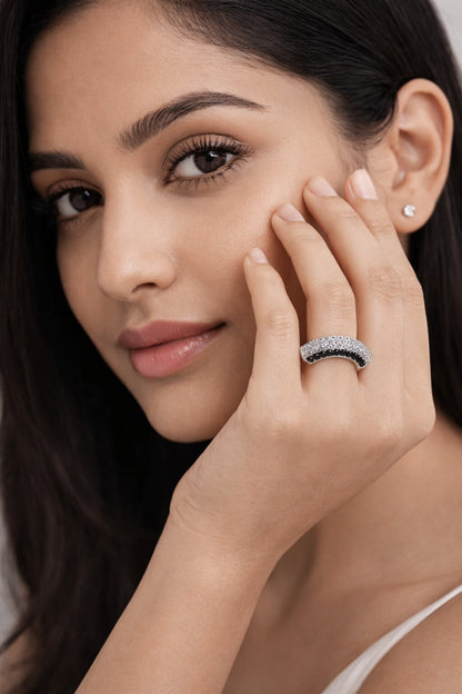 Glamorous Silver Ring