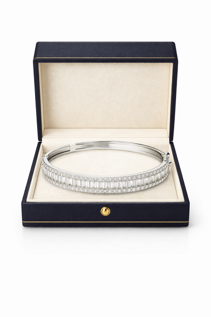 Classic Silver Bangle