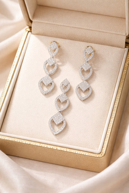Royal Glow Silver Pendant Set