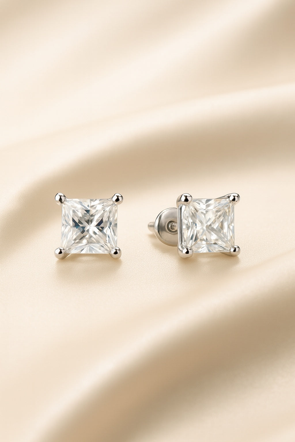 Silver Stalet Studs