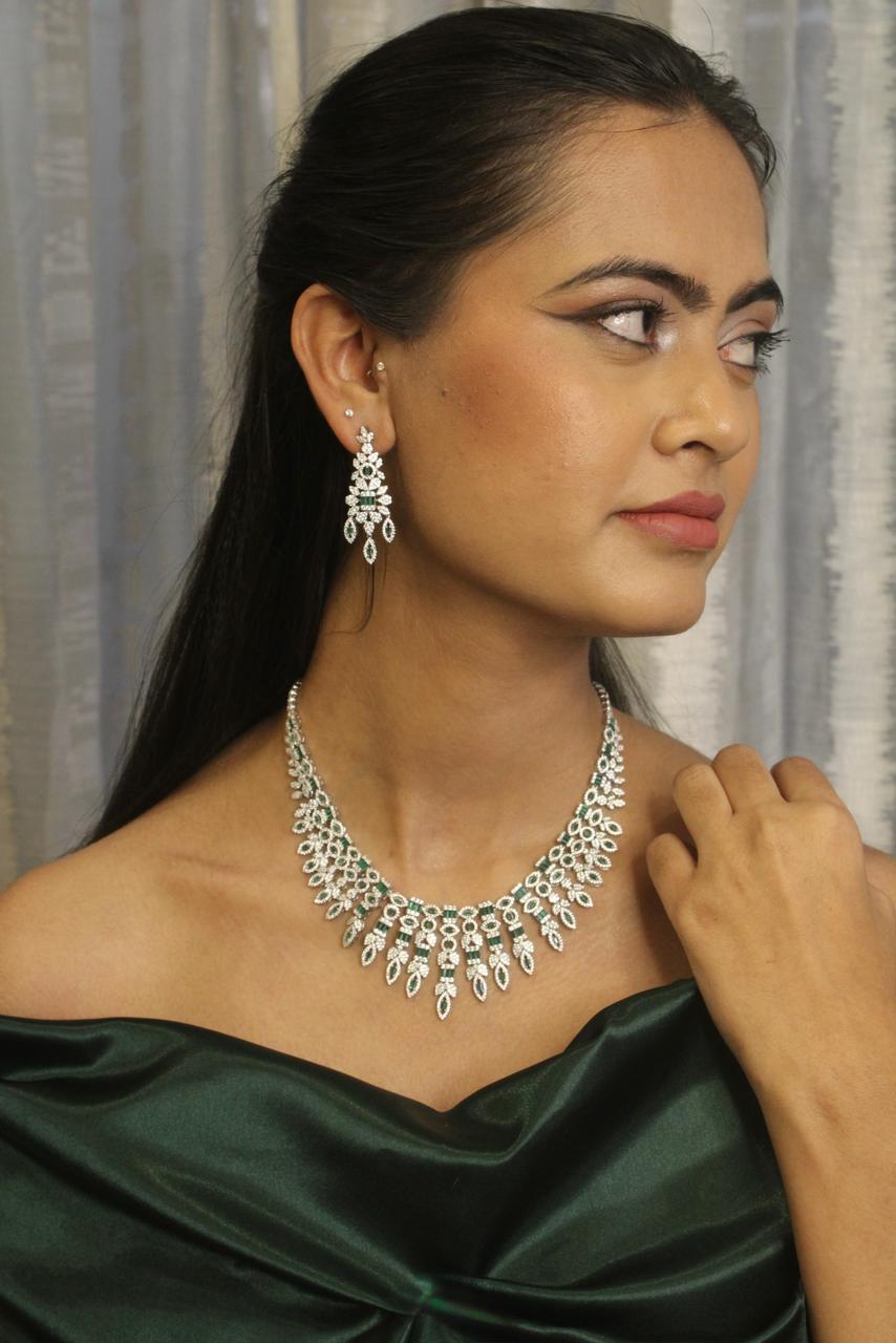 Luxe Bridal Silver Necklace Set