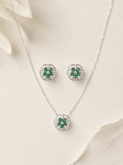 Emerald Gleam Pendant Set