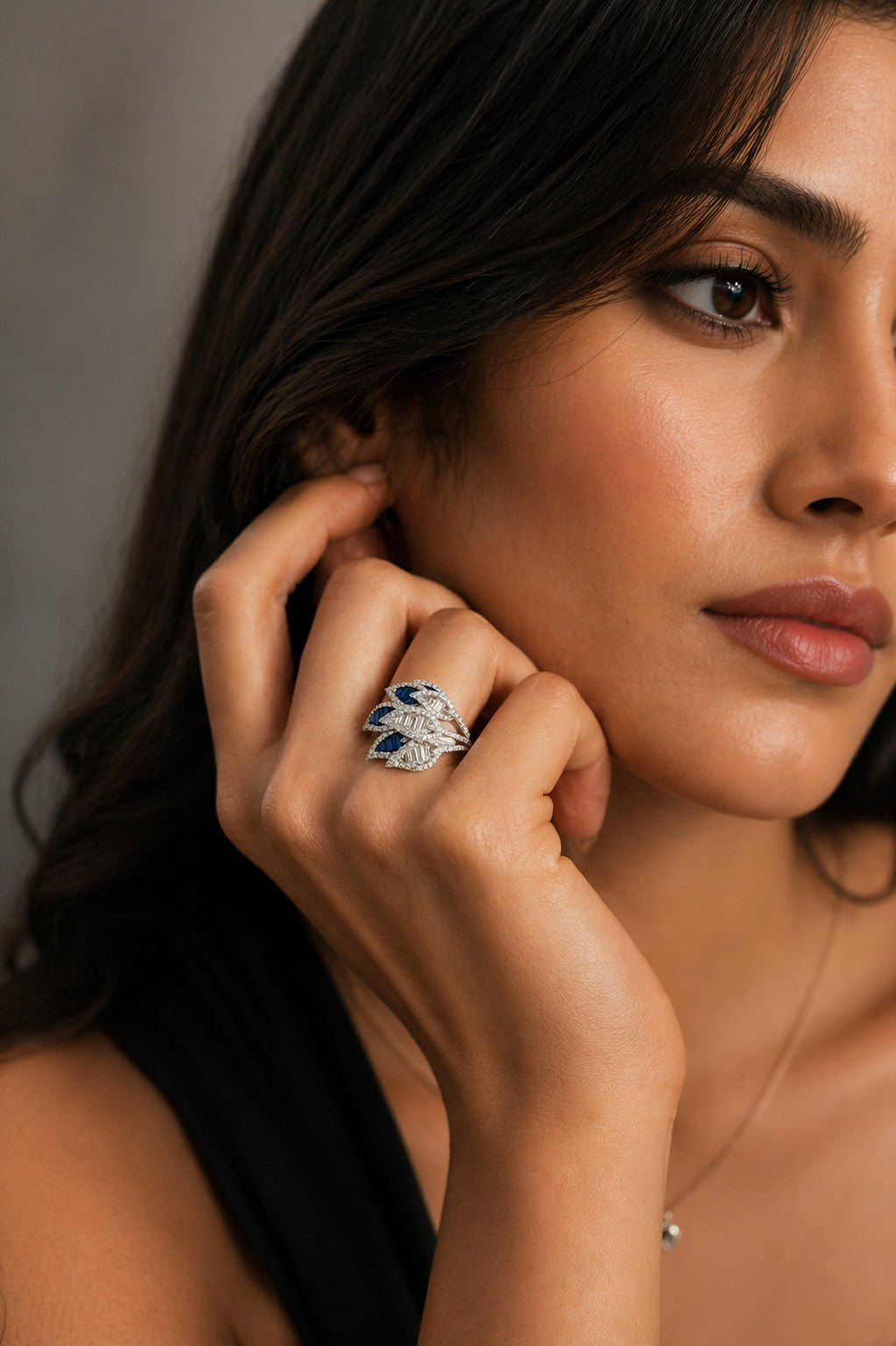Aura Sapphire Silver Ring