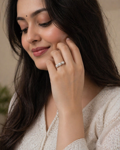Aurora Pearl Silver Ring