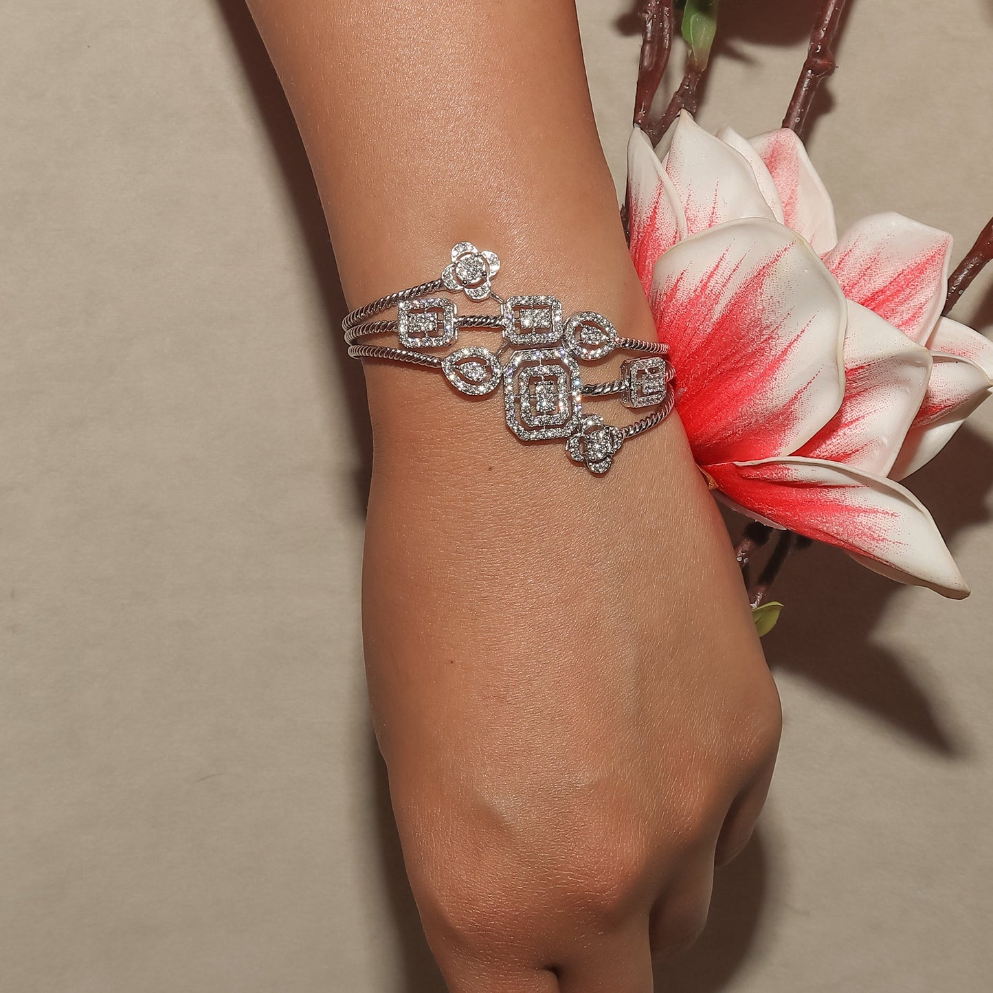 Ethereal-Statement-Diamond-Bracelet