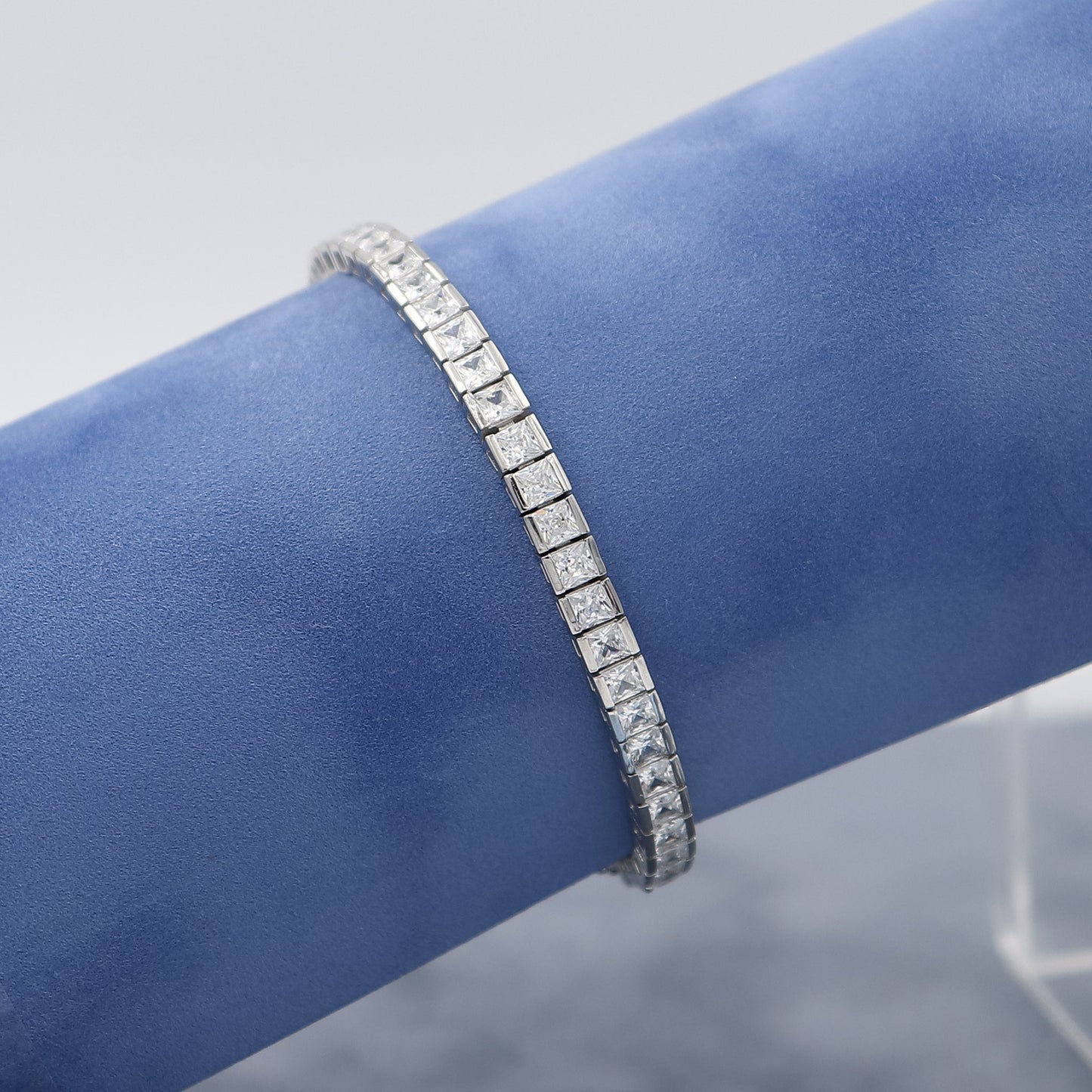 Classic-Silver-Tennis-Bracelet
