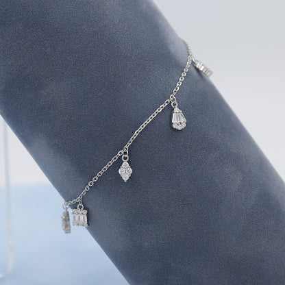 Stunning-Silver-Charm-Bracelet