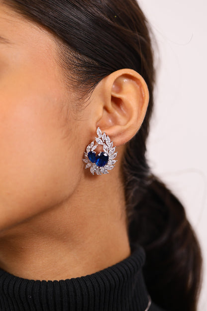 Stylish Sapphire And Crystal Silver Pendant Set