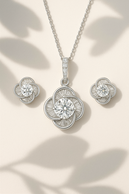 Minimal Diamond Silver Pendant Set