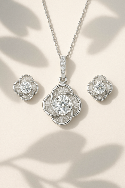 Minimal Diamond Silver Pendant Set