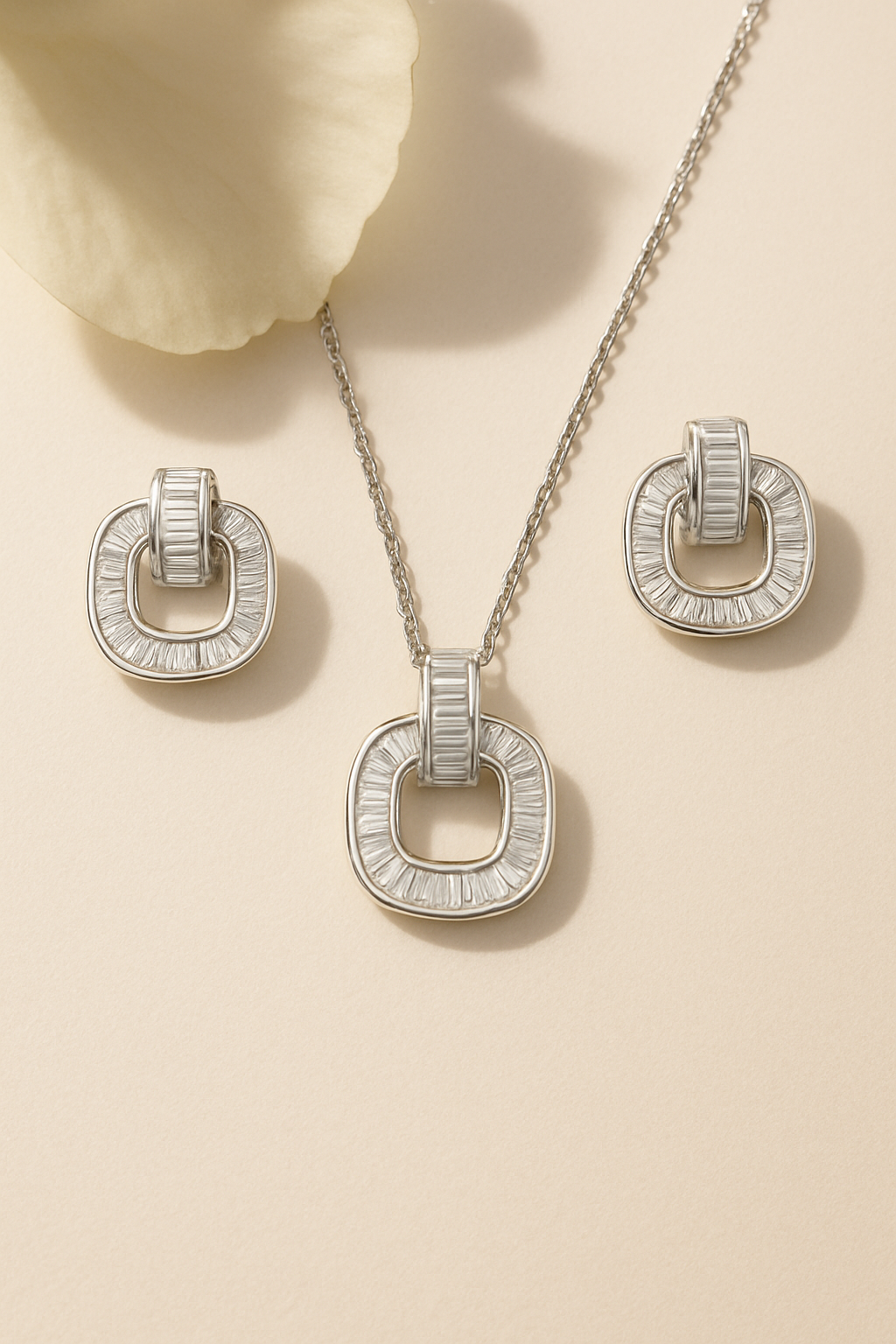 Bella Lune Diamond Silver Pendant Set