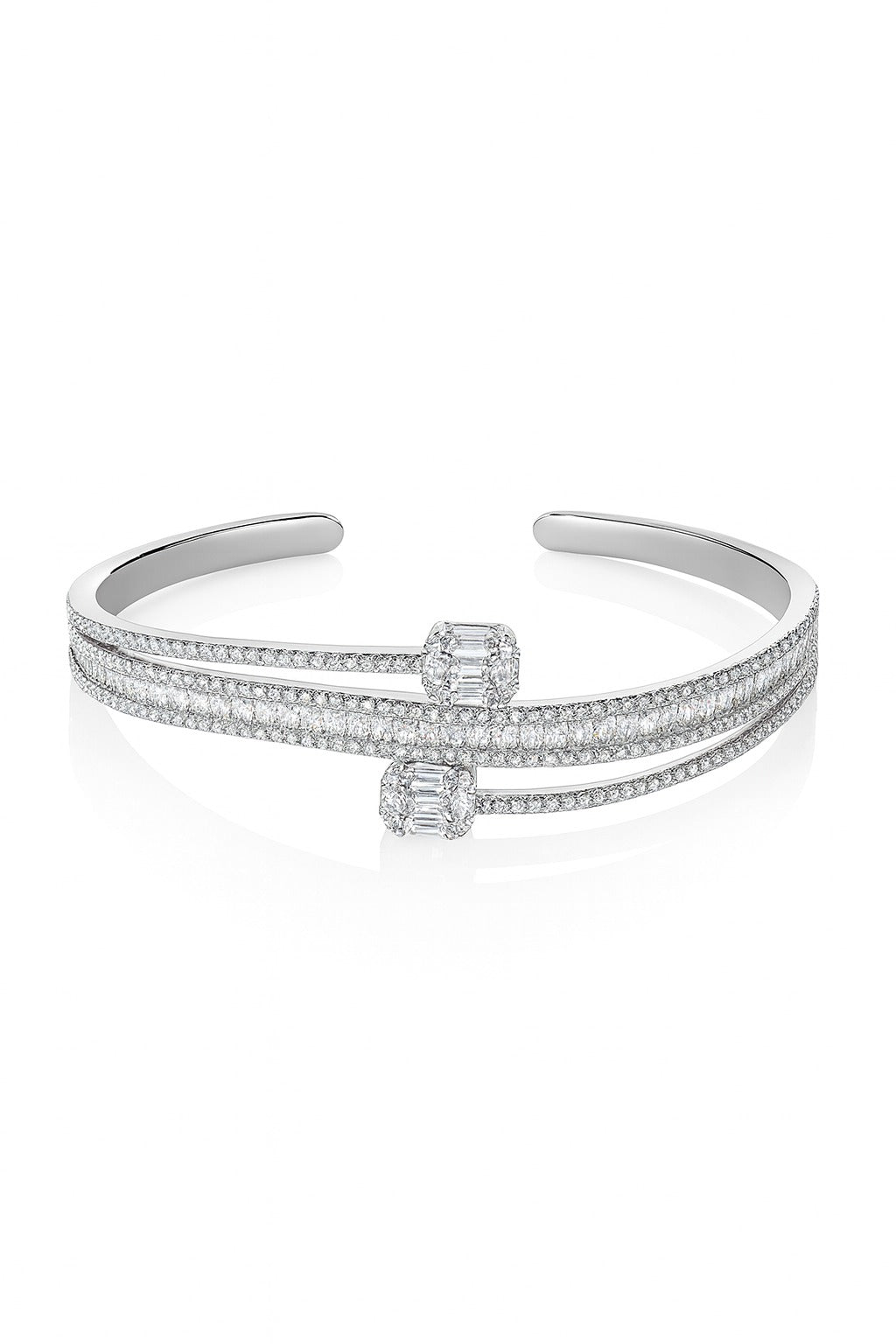 RADIANT SILVER BANGLE
