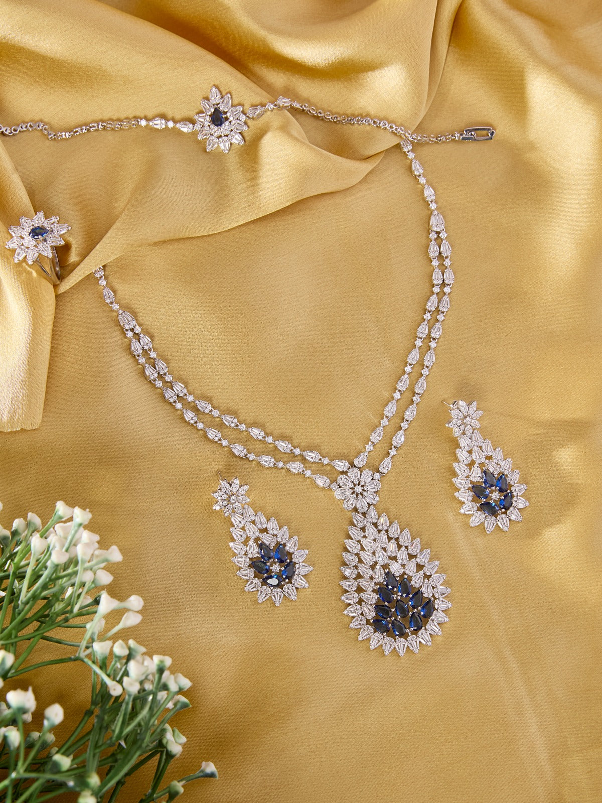 Sapphire Aura Silver Necklace Set