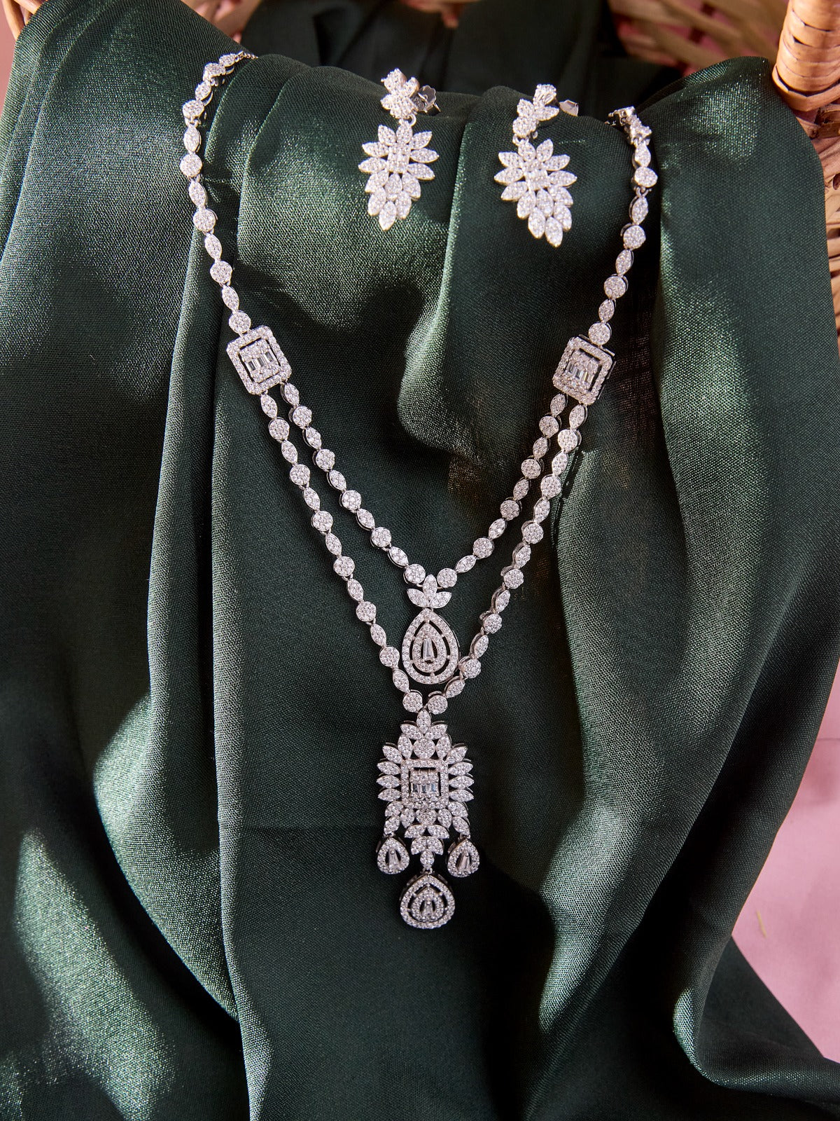 Lumiere Diamond Silver Necklace Set