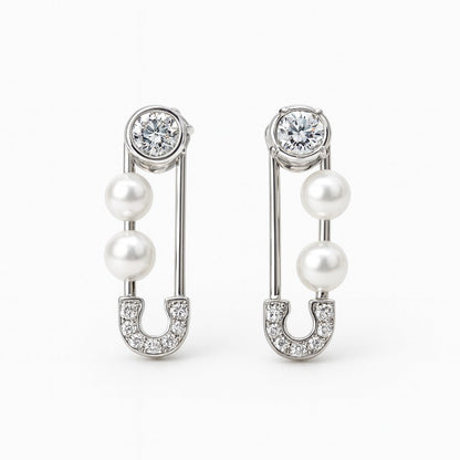 Chic Pearl And Diamond Silver Earrings