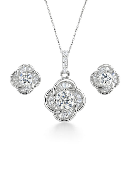 Minimal Diamond Silver Pendant Set