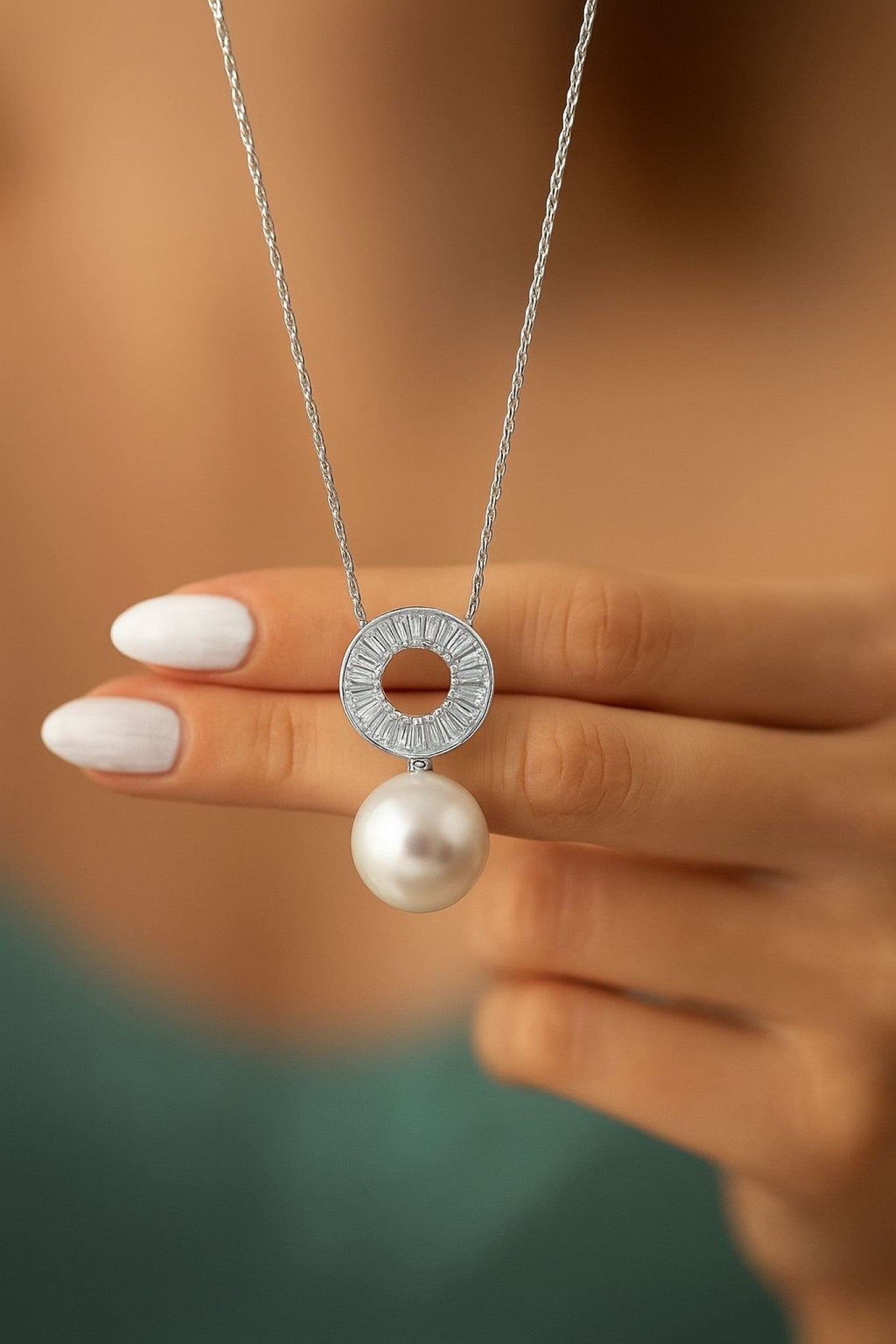 Baguette And Pearl Silver Pendant