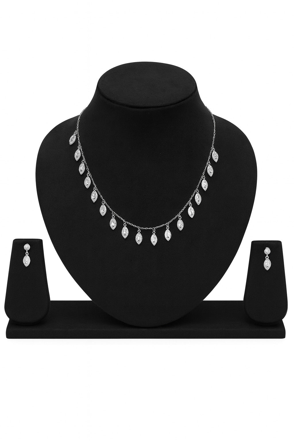 Cocktail Diamond Silver Necklace Set